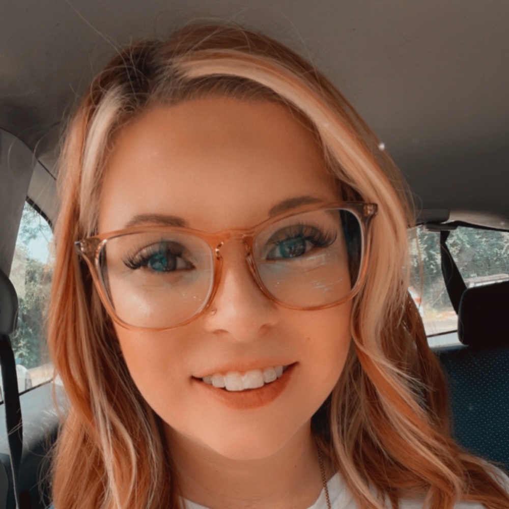 Meet your Posher, Brittany